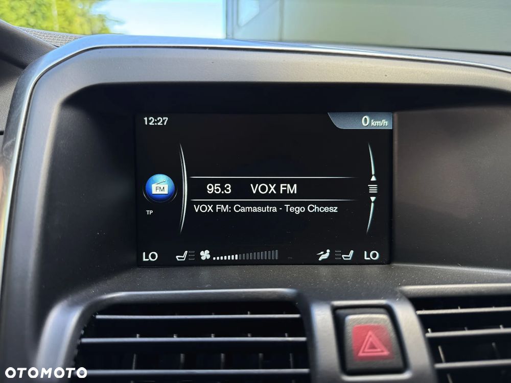 Volvo XC 60 D4 Drive-E Summum - 28