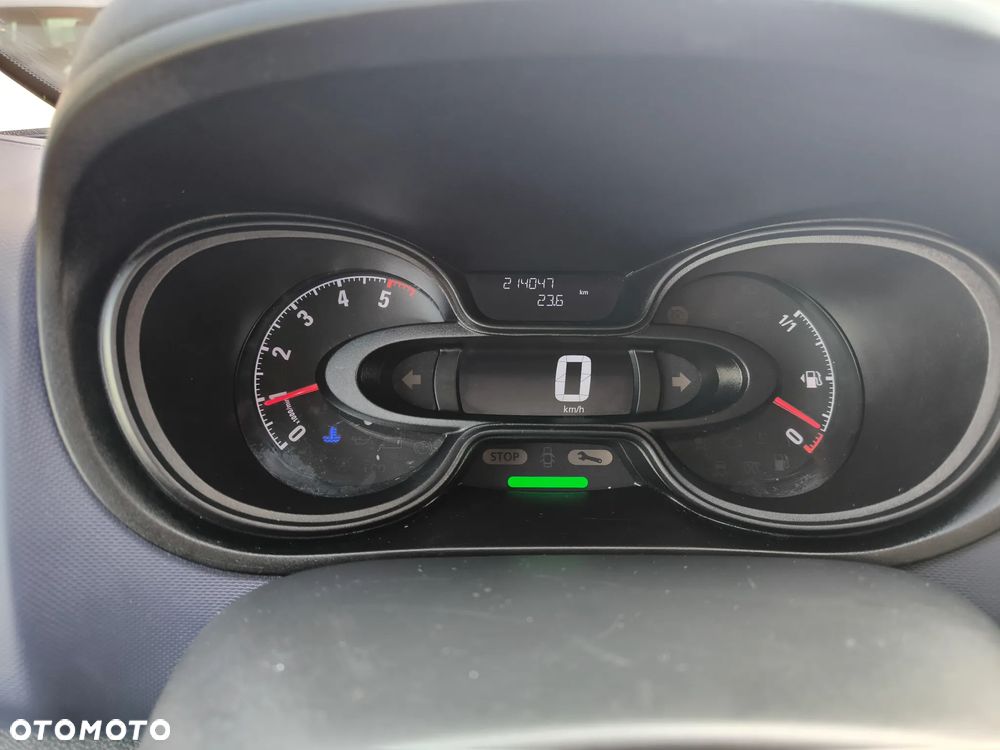 Opel Vivaro - 16