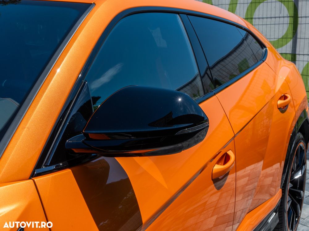 Lamborghini URUS - 14