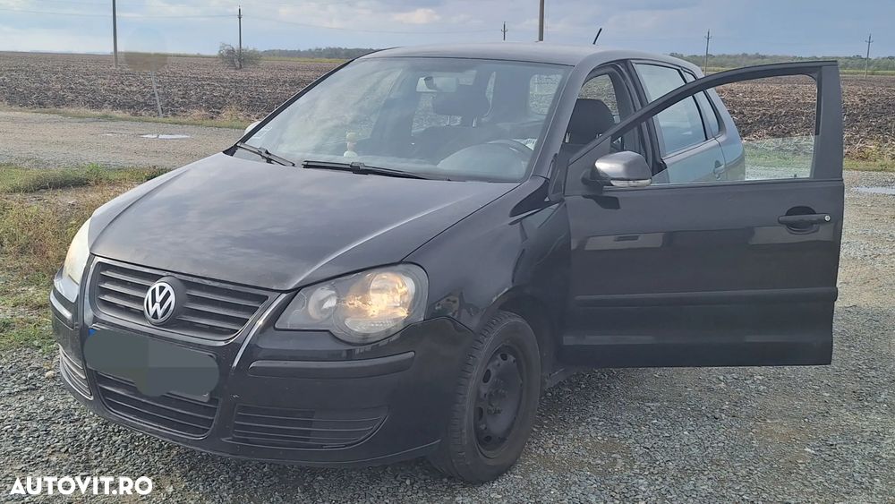 Volkswagen Polo - 2