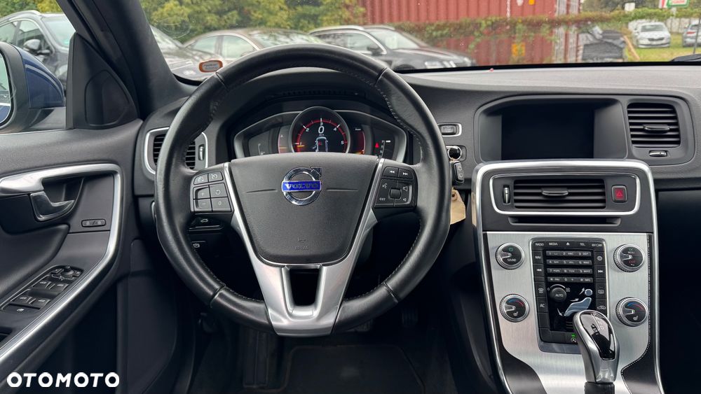 Volvo V60 D3 Geartronic Ocean Race - 33
