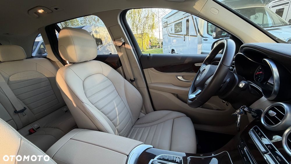 Mercedes-Benz GLC - 35