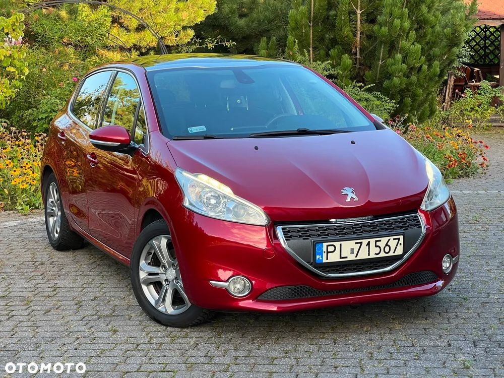 Peugeot 208 1.2 PureTech Allure - 5