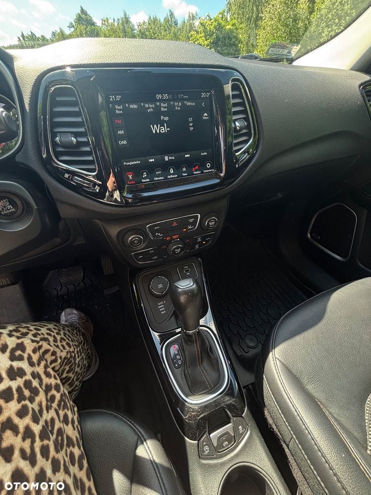 Jeep Compass 1.4 TMair Limited 4WD S&S - 27