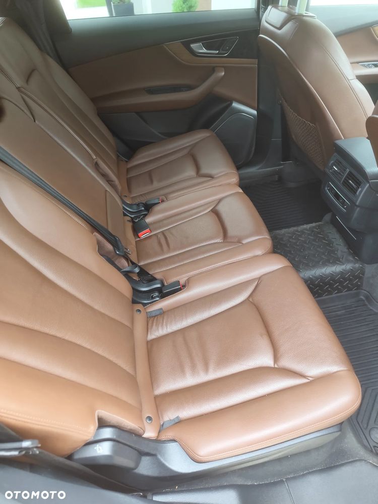 Audi Q7 - 20