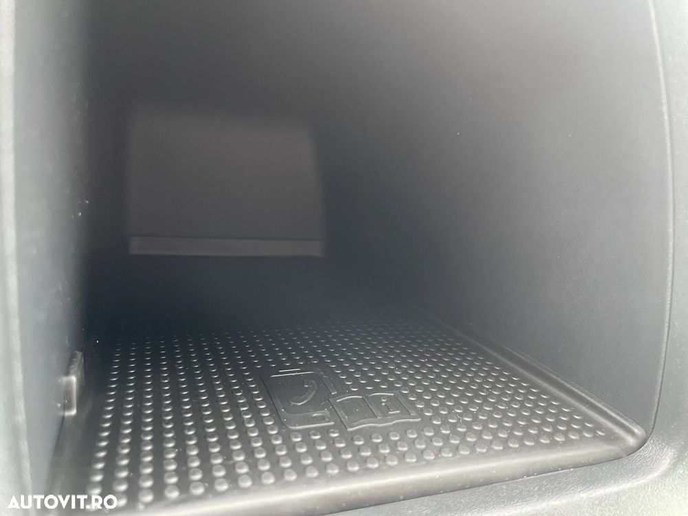 Volkswagen Crafter - 11