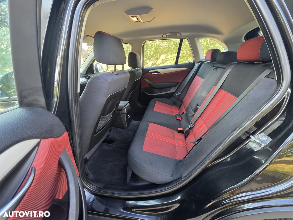 BMW X1 xDrive20d - 10