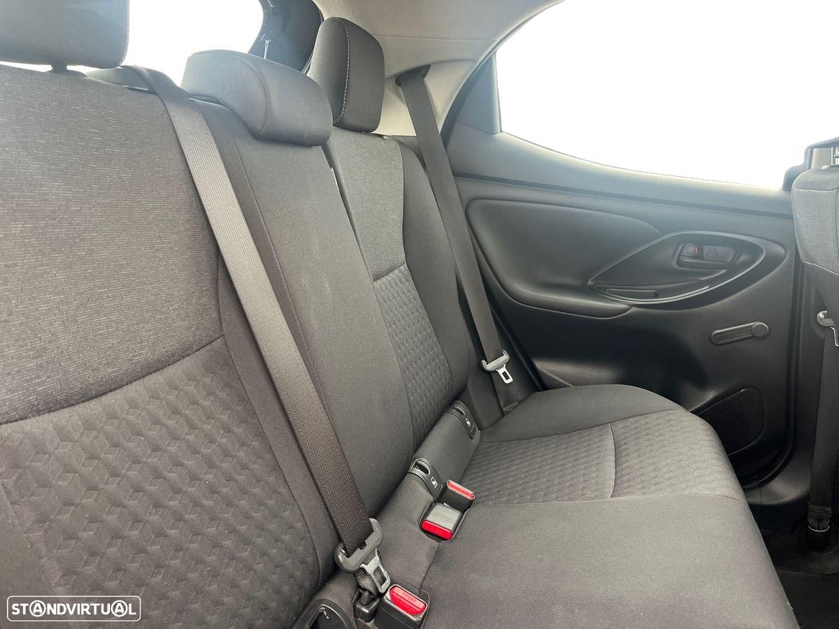 Toyota Yaris 1.0 VVT-i Comfort Plus - 7