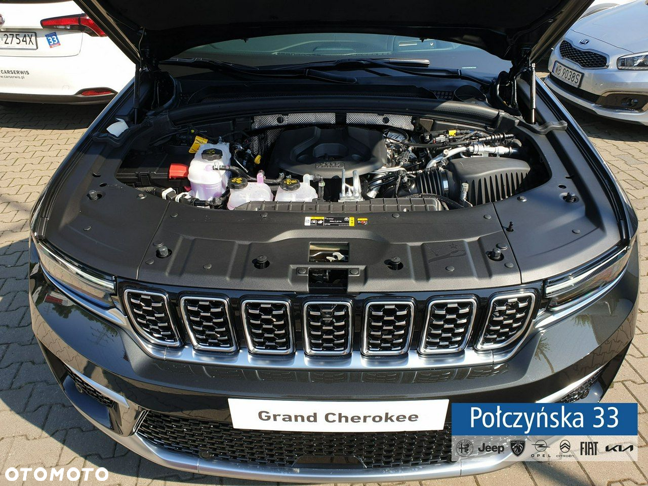 Jeep Grand Cherokee - 37