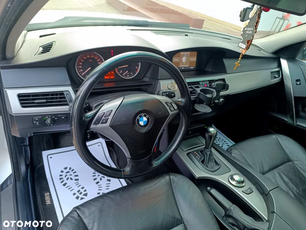 BMW Seria 5 - 24