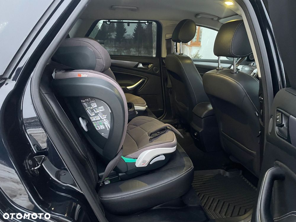 Ford Mondeo 2.0 TDCi Titanium X - 13