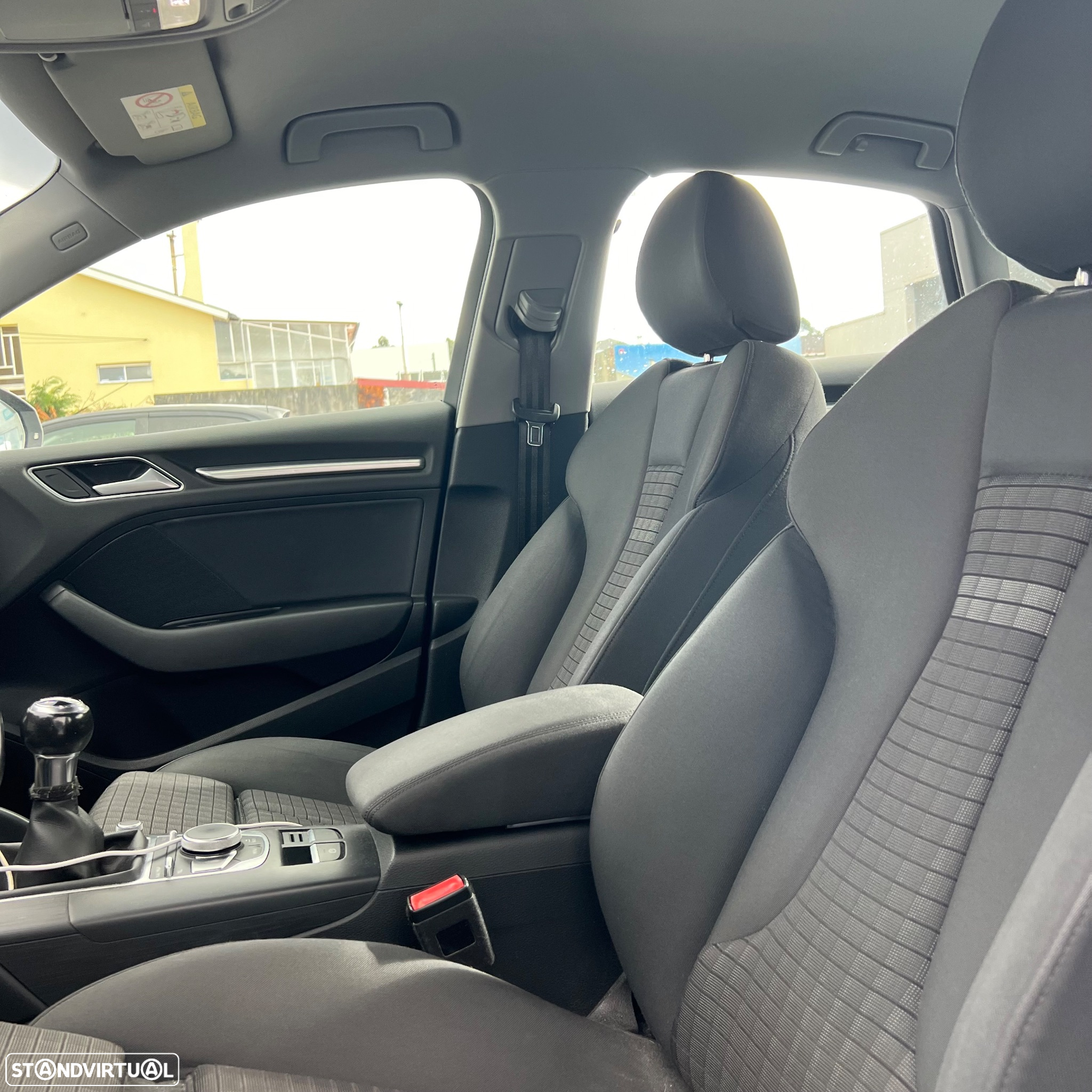 Audi A3 Limousine 1.6 TDI S-line - 12