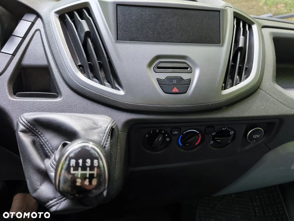 Ford TRANSIT - 4