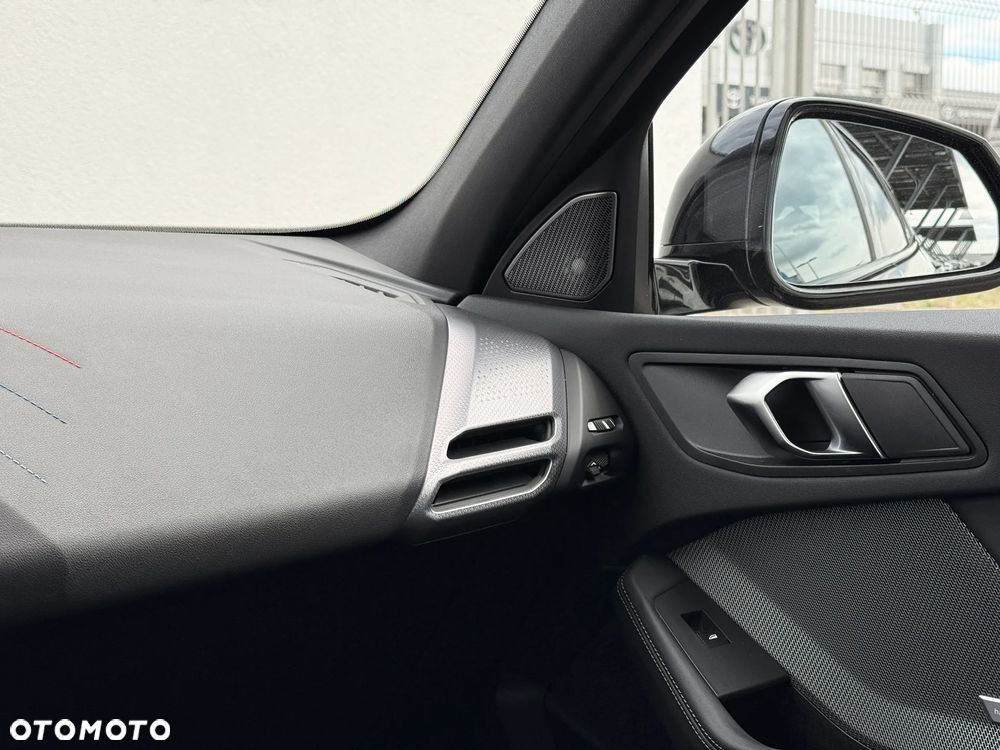BMW Seria 1 118i - 19