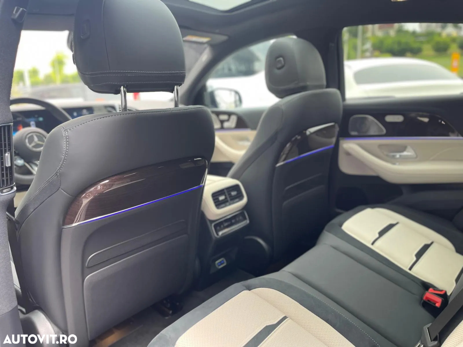 Mercedes-Benz GLE Coupe AMG 53 PHEV - 13