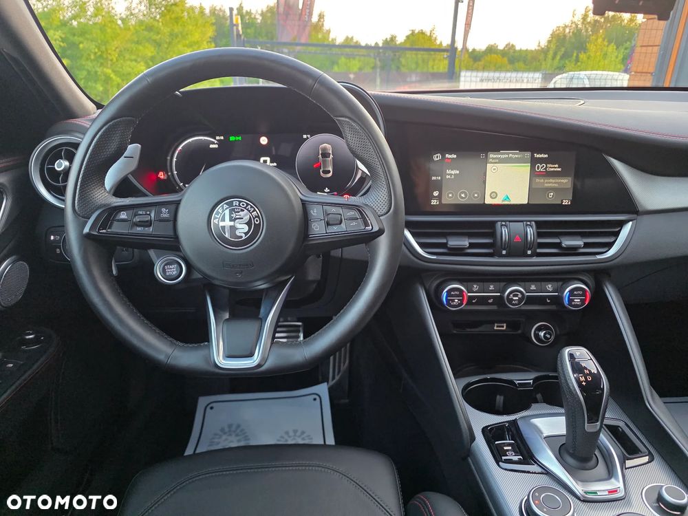 Alfa Romeo Giulia 2.0 Turbo Tributo Italiano Q4 - 22