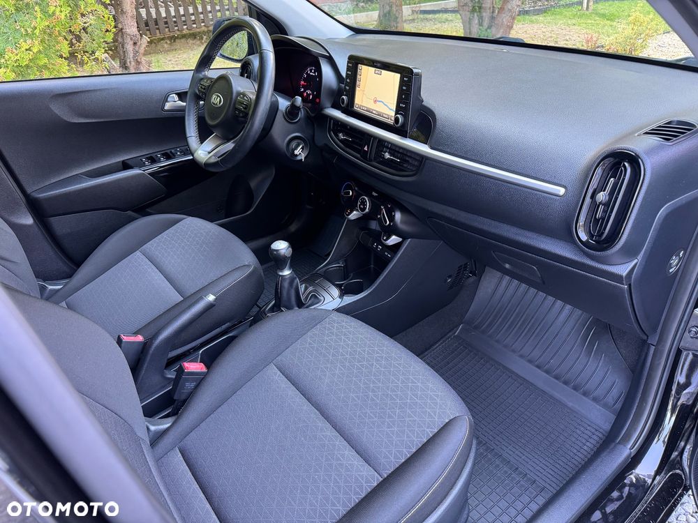 Kia Picanto 1.0 L - 23