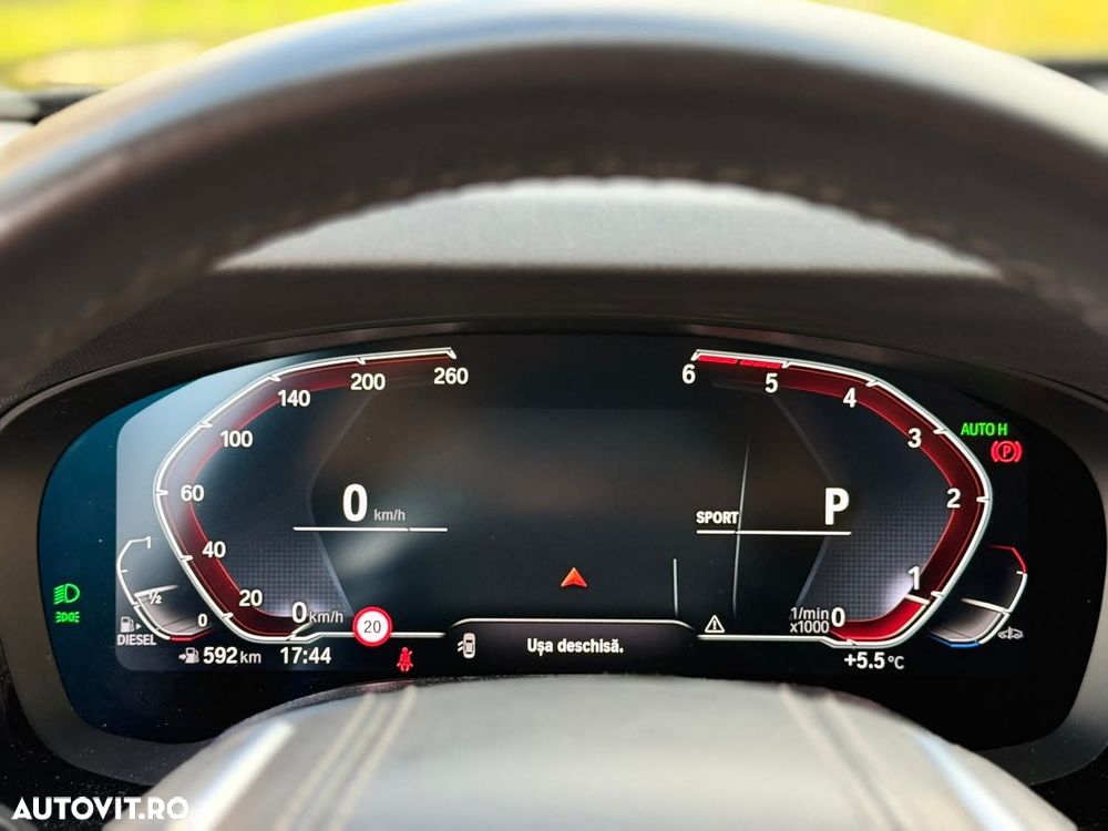 BMW Seria 5 520d Touring Aut. Luxury Line - 15