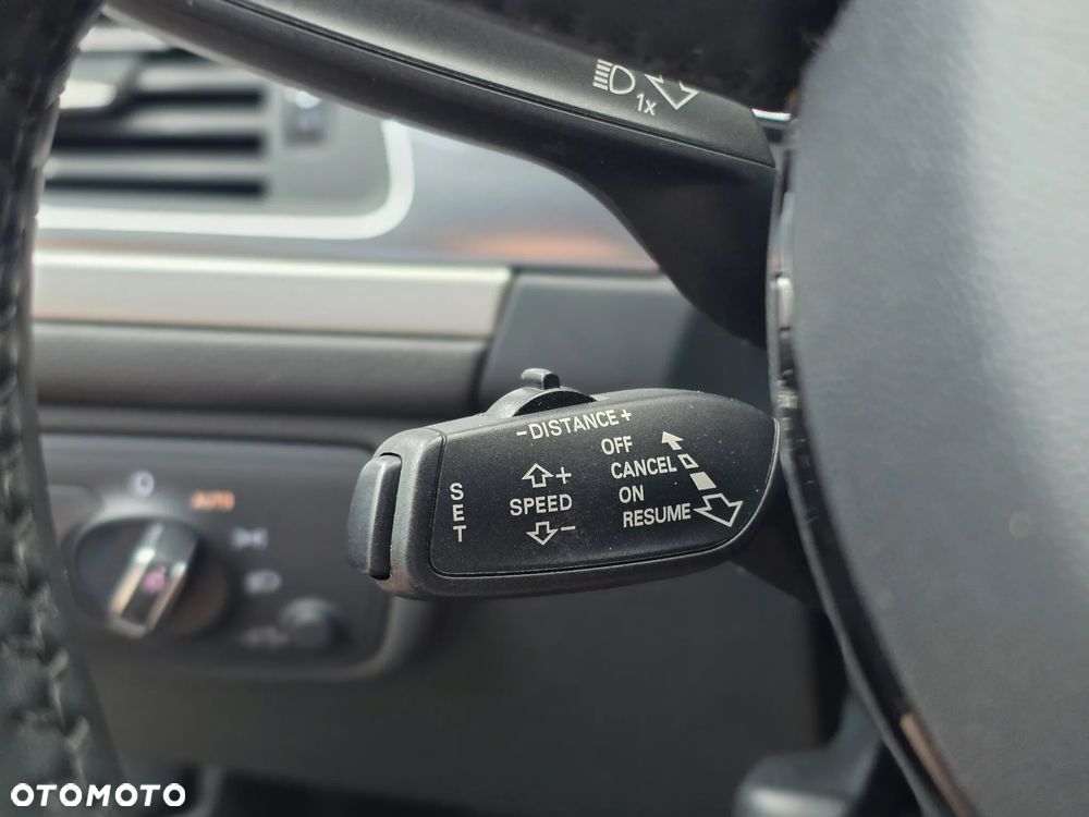 Audi A6 Avant 3.0 TDI Quattro S tronic - 24