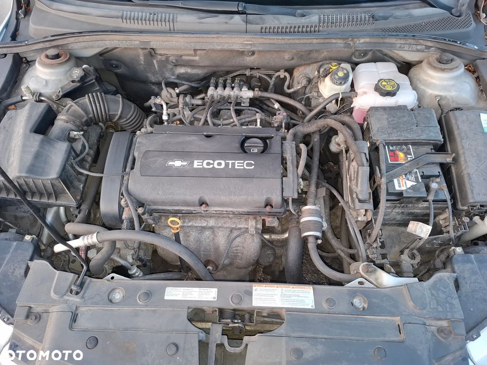 Chevrolet Cruze 1.8 LS+ - 16