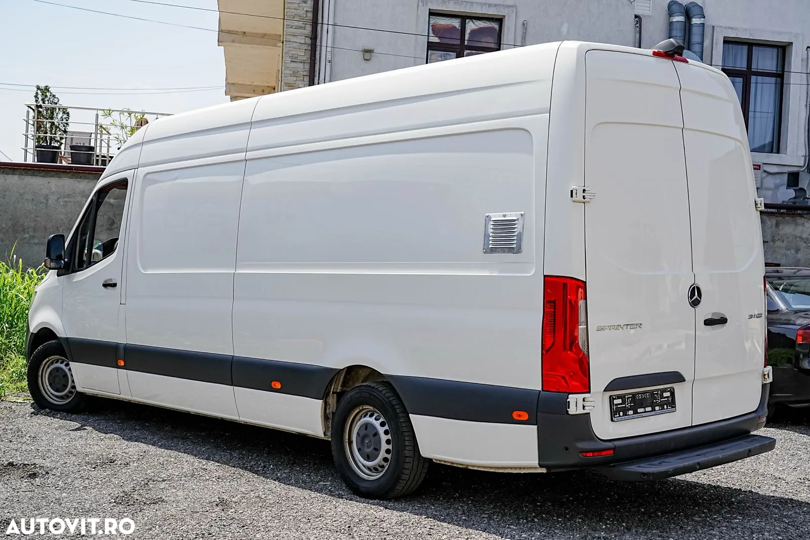 Mercedes-Benz Sprinter - 8