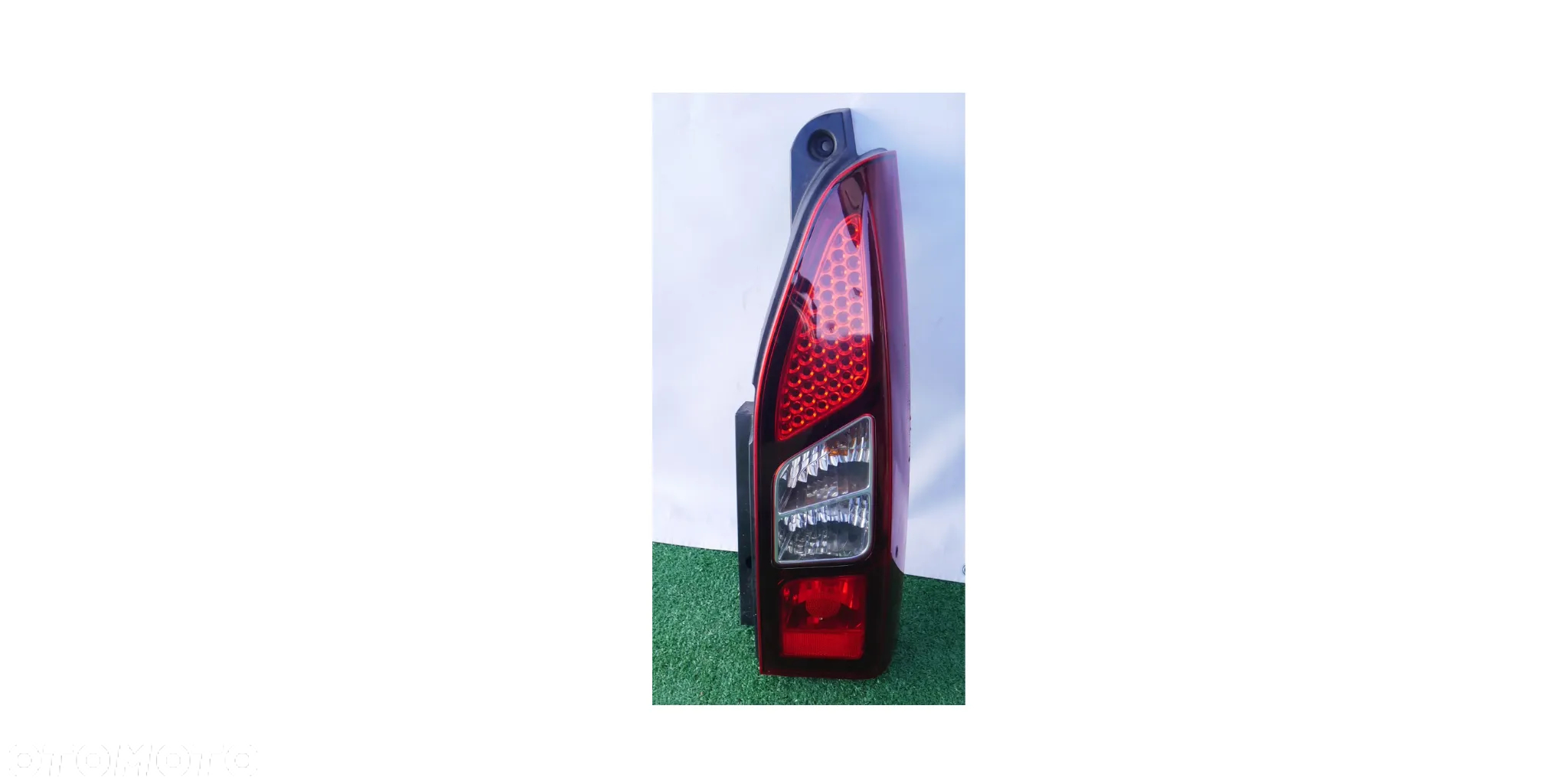 LAMPA PRAWA TYLNA POD KLAPE KLAPA TYŁ BERLINGO IV 4 PARTNER IV COMBO E PROACE CITY - 2