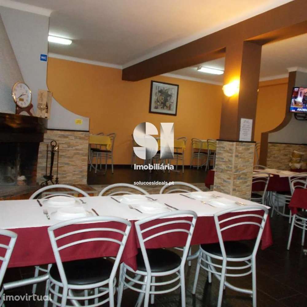 Prédio em Aveiro - Grande imagem: 2/6