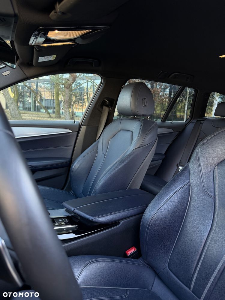 BMW Seria 5 520d xDrive Sport Line - 14