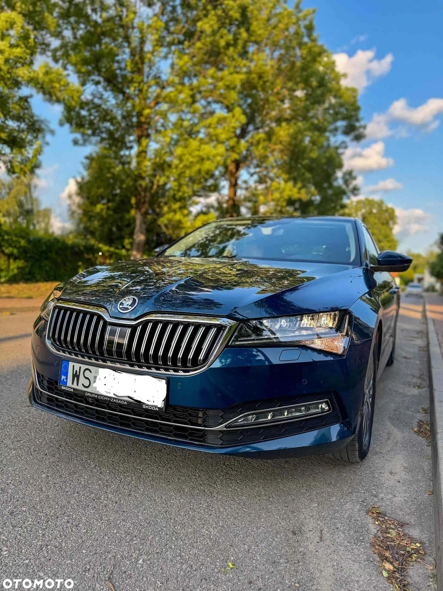 Skoda Superb 2.0 TDI SCR Style DSG - 2