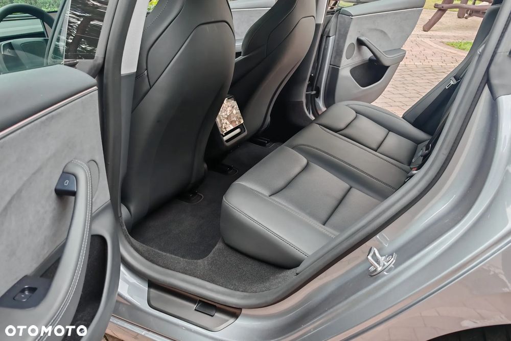 Tesla Model 3 Performance AWD - 14