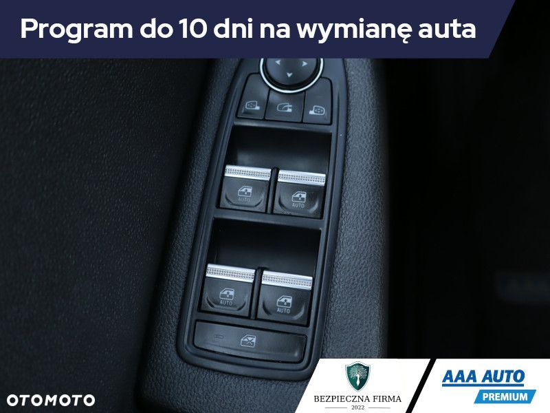 Renault Clio - 21