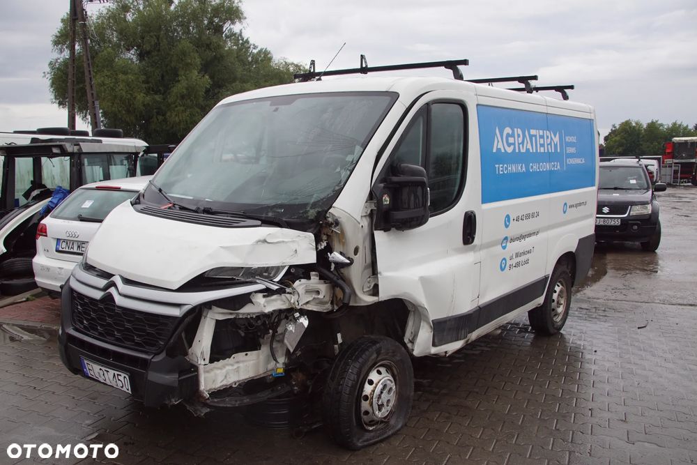 Auto na części - Citroen Jumper III 2.2 BlueHDI 120 KM 4H03 20GP20 EWP 2019R Silnik Skrzynia Drzwi Błotnik Zderzak Lampa Lusterko Klamka Szyba Deska Kokpit Sterownik Moduł Czujnik Licznik Panel Kierownica - 3