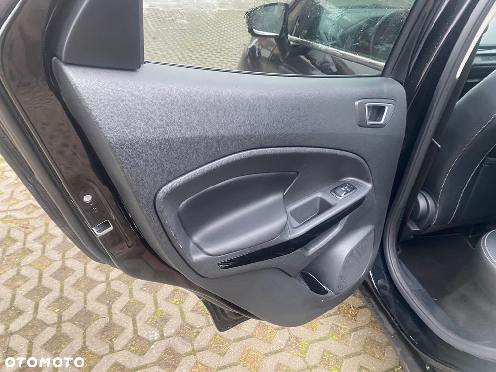 Ford EcoSport 1.0 EcoBoost TITANIUM X - 17