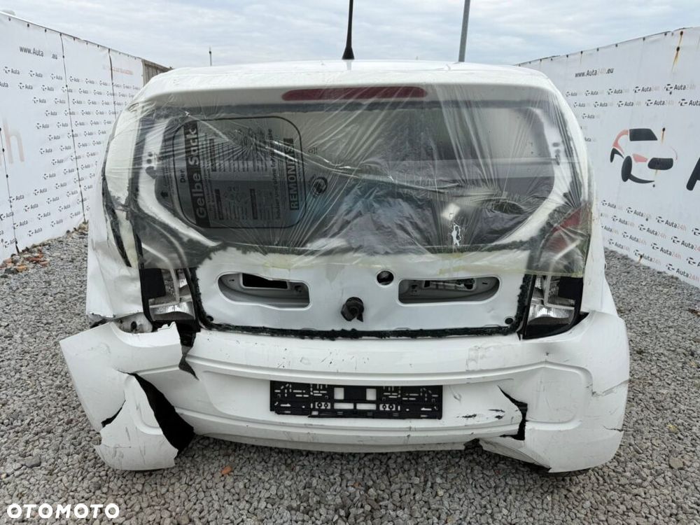 Volkswagen up! club - 6