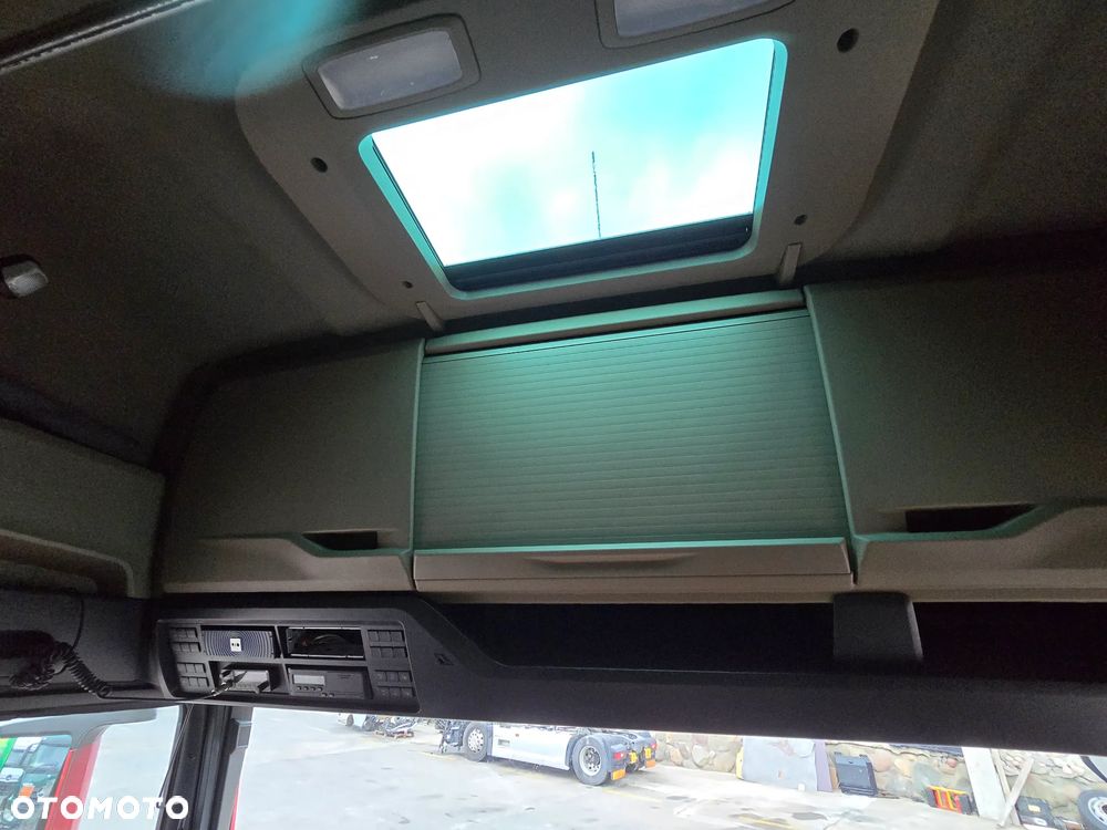 MAN TG 3 XXL 470 KM mega low-deck - 26