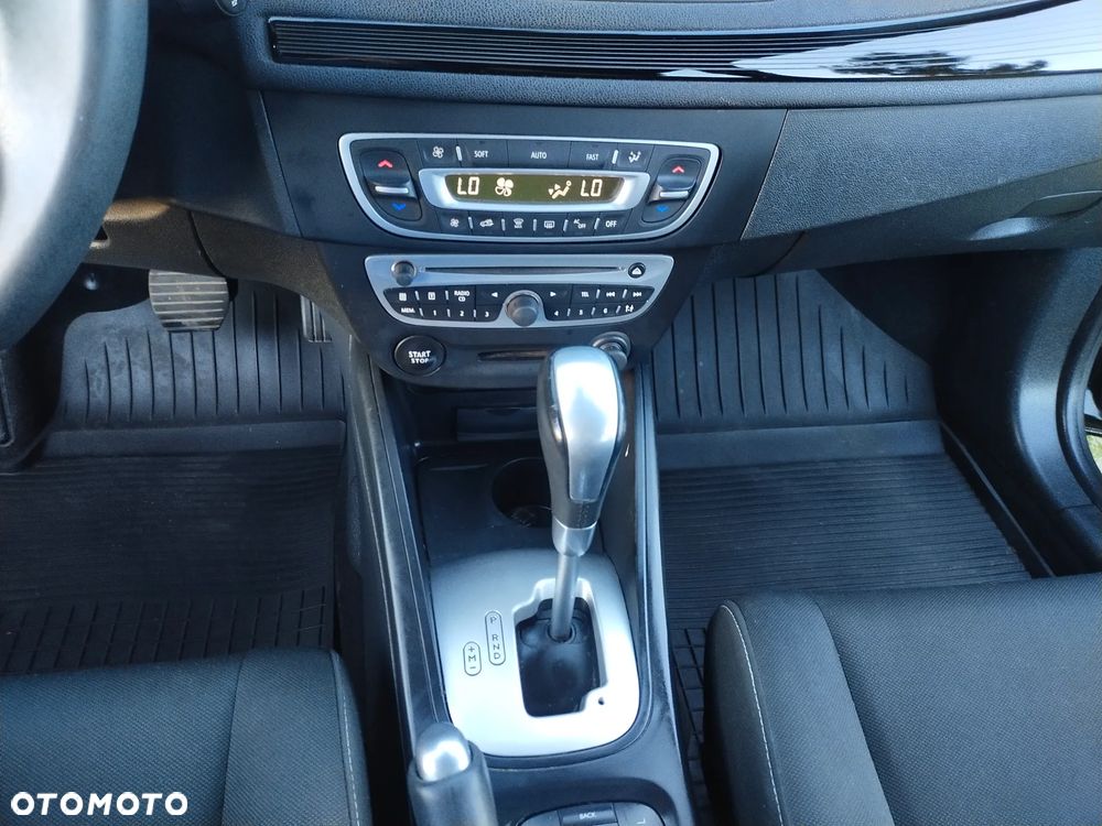 Renault Megane Grandtour dCi 110 FAP EDC Dynamique - 11