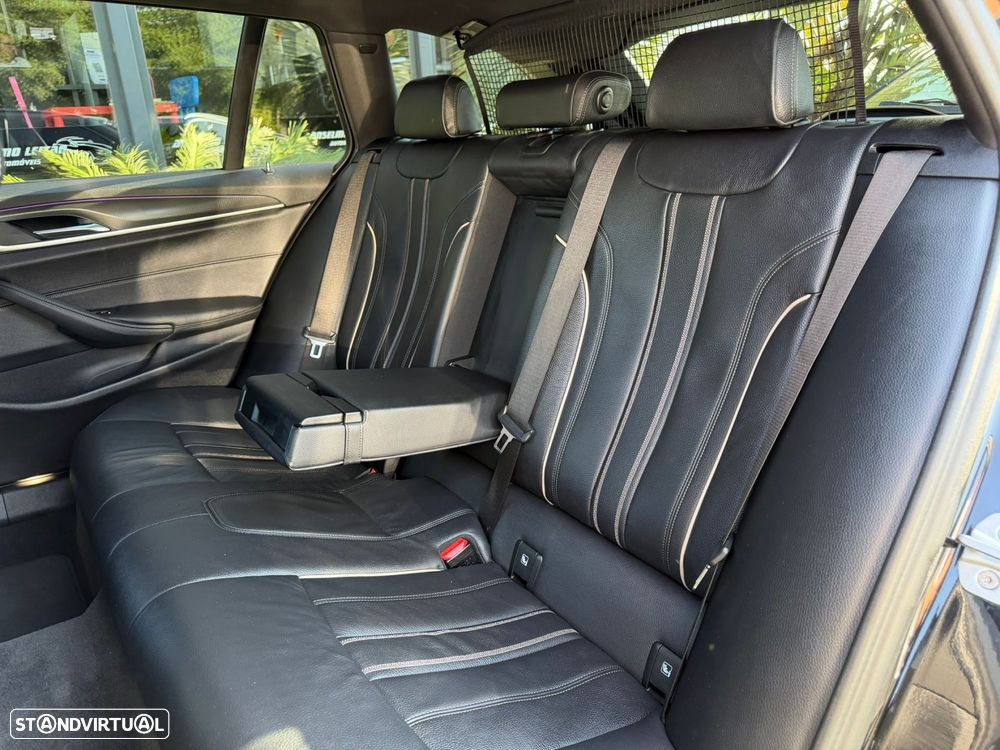 BMW 520 e Pack M - 21