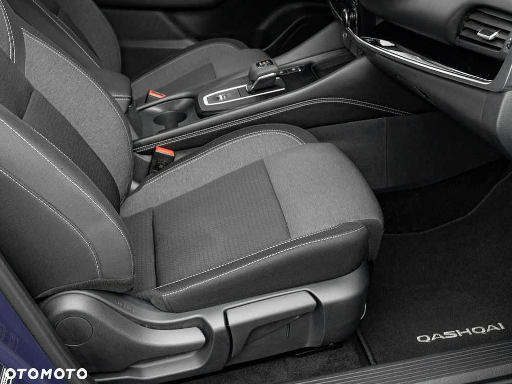 Nissan Qashqai - 32