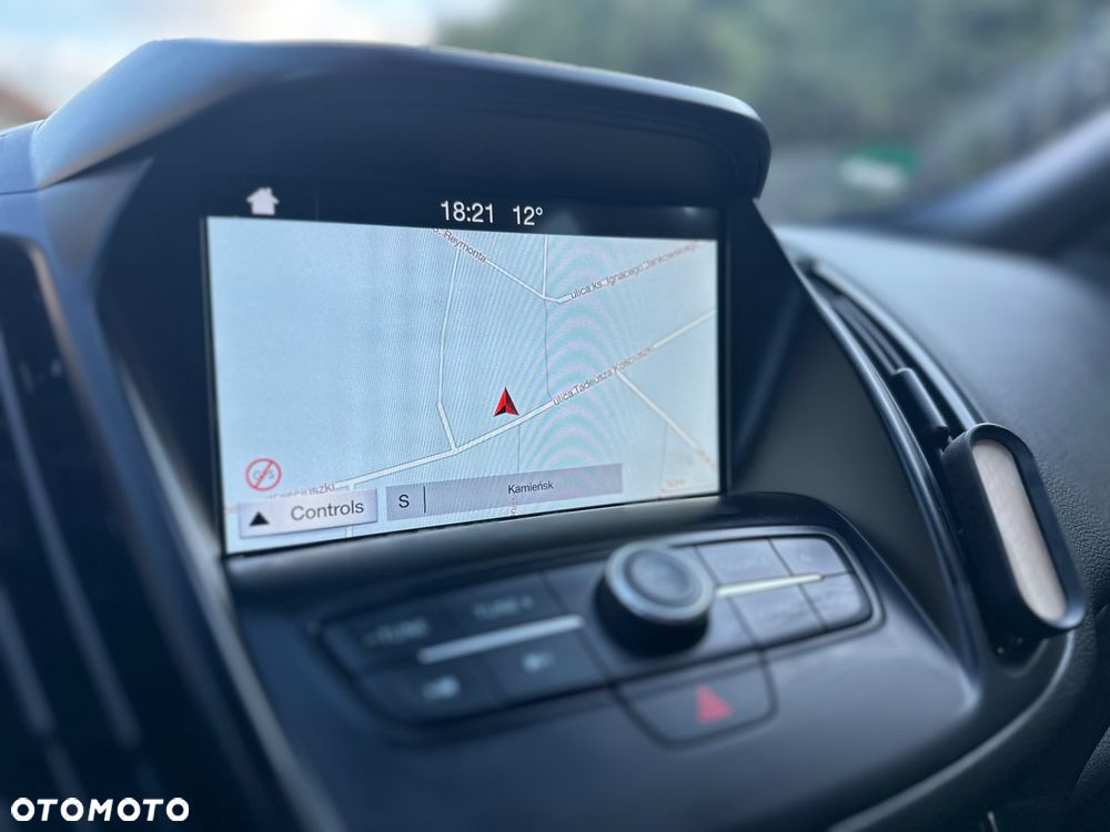 Ford Kuga 2.0 TDCi 2x4 ST-Line - 18