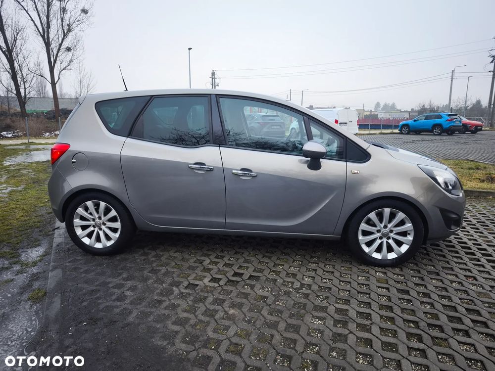 Opel Meriva 1.7 CDTI Cosmo - 11