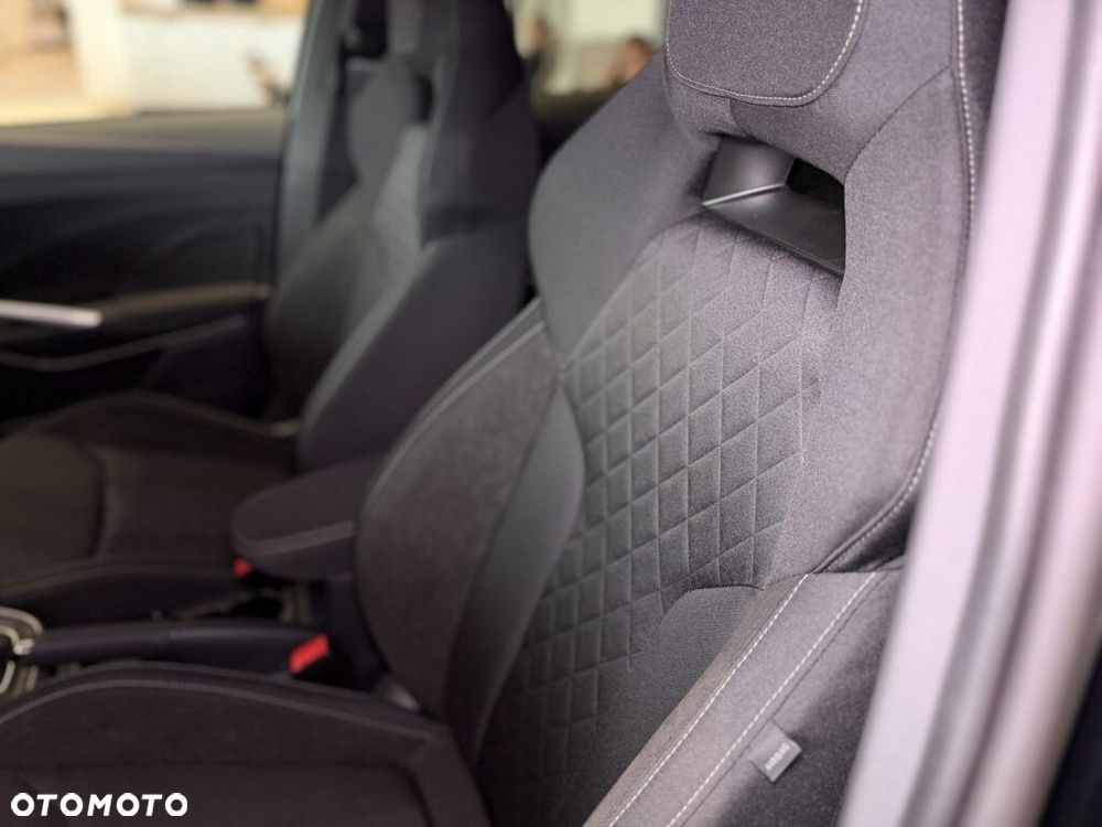 Skoda Fabia 1.0 TSI Monte Carlo DSG - 21
