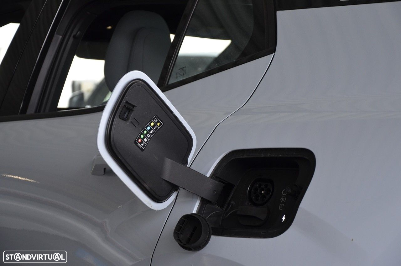 Volvo EX30 69 kWh Twin Motor Ultra - 2