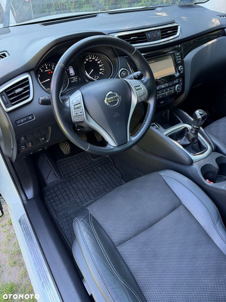 Nissan Qashqai 1.2 DIG-T Tekna - 16