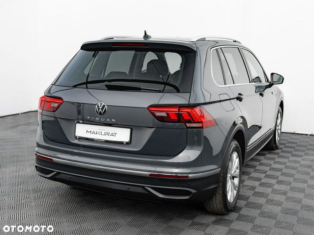 Volkswagen Tiguan - 6