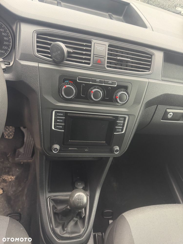 Volkswagen Caddy - 12