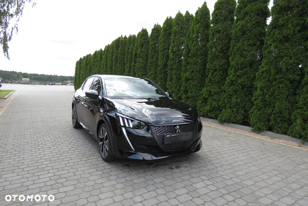 Peugeot 208 PureTech 130 EAT8 GT