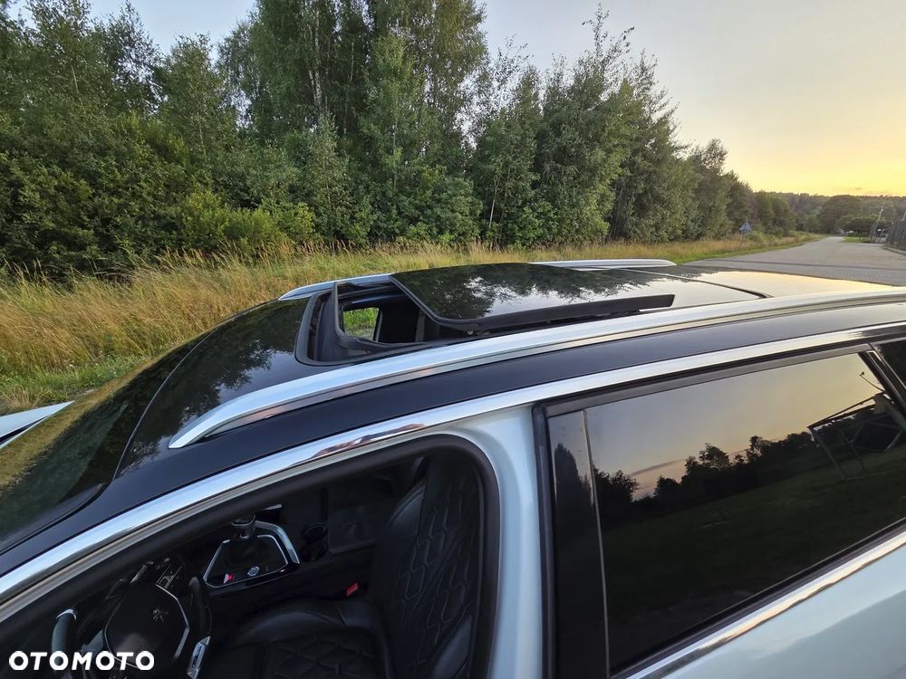 Peugeot 5008 - 22