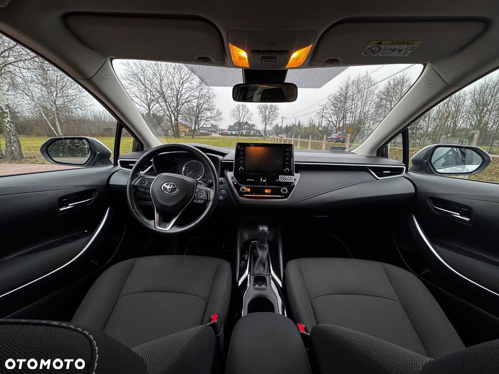 Toyota Corolla 1.8 Hybrid Comfort - 10