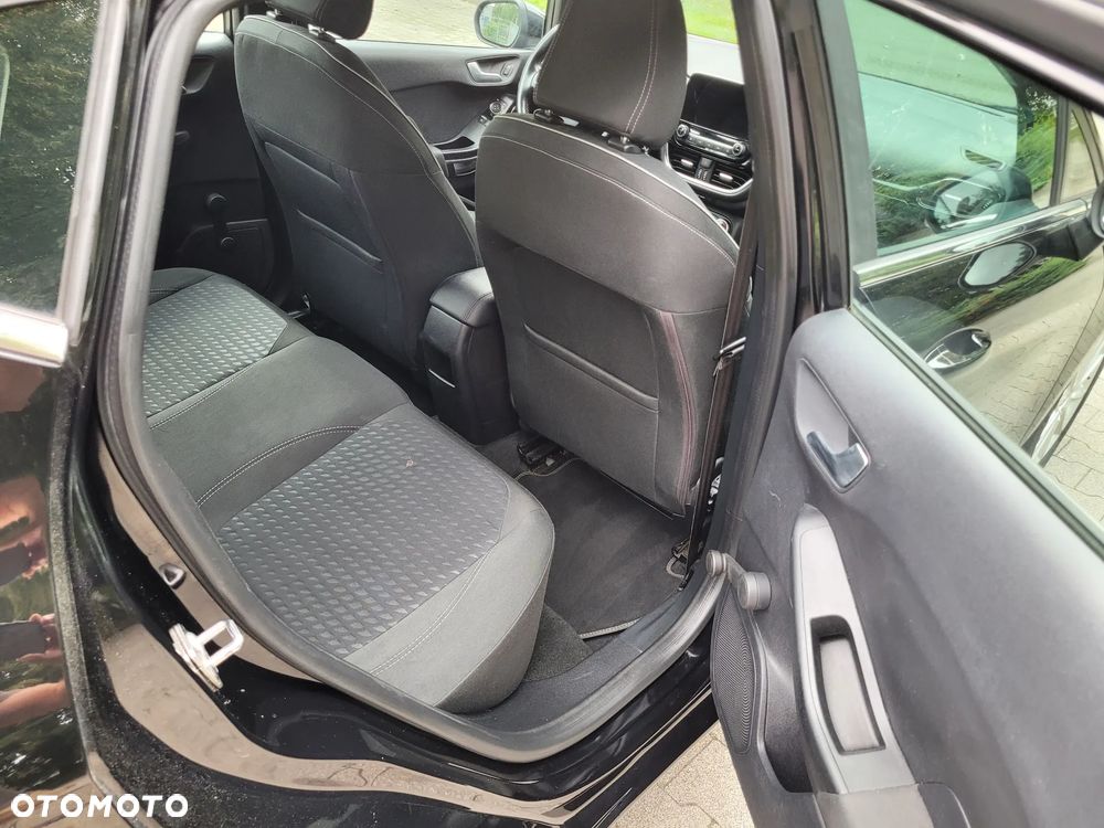 Ford Fiesta 1.1 Titanium - 19
