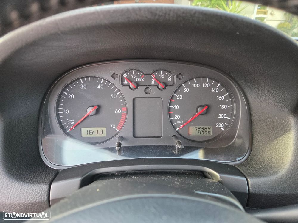 VW Golf 1.4i 25 Anos - 6